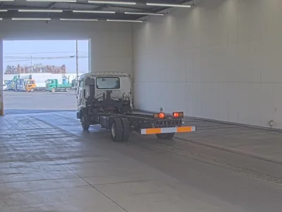 Isuzu FORWARD  с аукциона в Японии