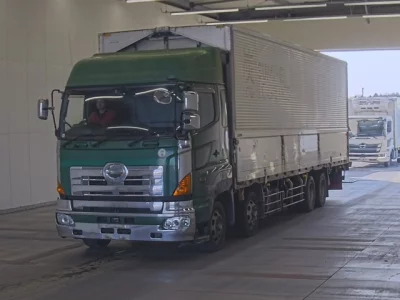 Hino TRUCK