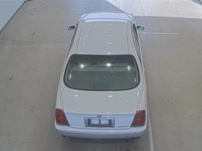 Toyota CROWN  с аукциона в Японии