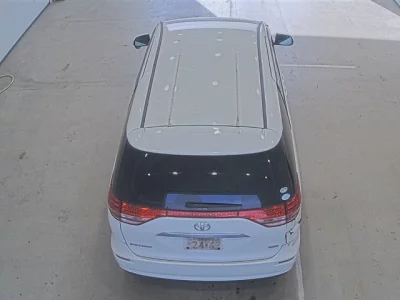 Toyota ESTIMA  с аукциона в Японии