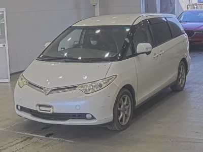 Toyota ESTIMA  с аукциона в Японии