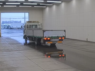 Isuzu FORWARD  с аукциона в Японии