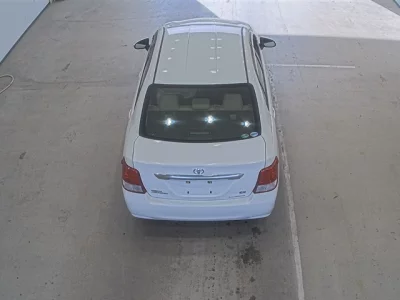 Toyota COROLLA AXIO  с аукциона в Японии