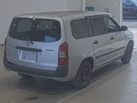 Toyota PROBOX лот № 20155 оценка 3  с аукциона в Японии 1