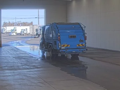 Isuzu FORWARD  с аукциона в Японии