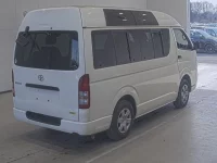Toyota HIACE VAN лот № 20162 оценка 3.5  с аукциона в Японии 1