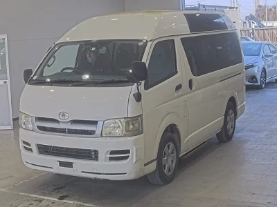 Toyota HIACE VAN  с аукциона в Японии