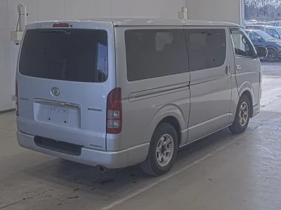 Toyota HIACE VAN  с аукциона в Японии