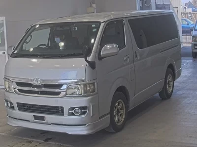 Toyota HIACE VAN  с аукциона в Японии