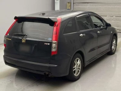 Honda STREAM  с аукциона в Японии