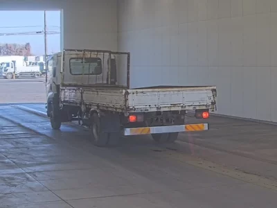 Isuzu FORWARD  с аукциона в Японии
