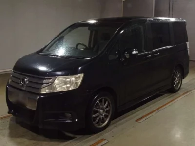 Honda STEP WAGON  с аукциона в Японии