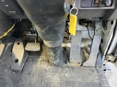 Isuzu FORWARD  с аукциона в Японии