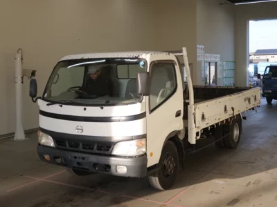 Hino DUTRO  с аукциона в Японии