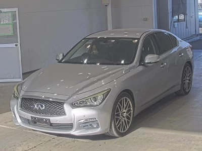 Nissan SKYLINE  с аукциона в Японии