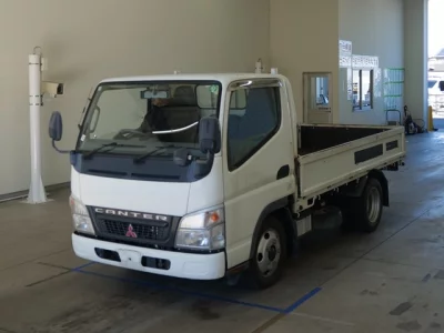 Mitsubishi CANTER  с аукциона в Японии