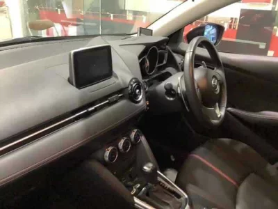 Mazda DEMIO  с аукциона в Японии