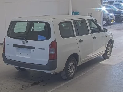 Toyota PROBOX  с аукциона в Японии