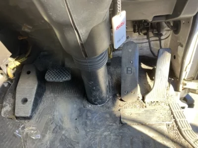 Isuzu FORWARD  с аукциона в Японии