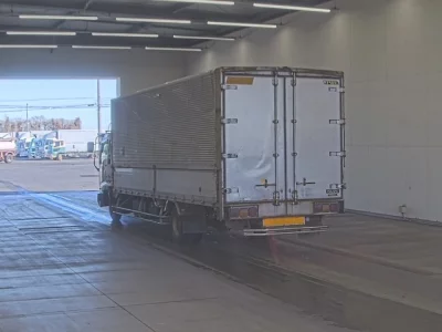 Isuzu FORWARD  с аукциона в Японии