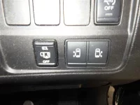 Nissan SERENA лот № 3007 оценка 4  с аукциона в Японии 4