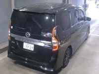 Nissan SERENA лот № 3007 оценка 4  с аукциона в Японии 1