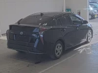 Toyota PRIUS лот № 20219 оценка 3  с аукциона в Японии 1