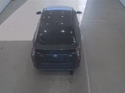 Toyota PRIUS  с аукциона в Японии