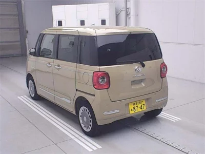 Daihatsu MOVE CANBUS  с аукциона в Японии