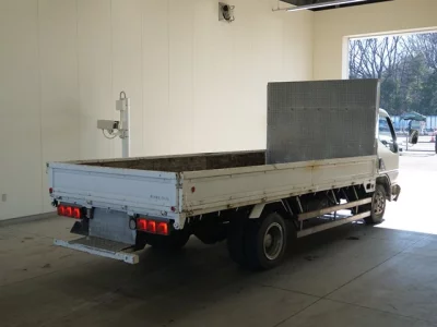 Mitsubishi CANTER  с аукциона в Японии