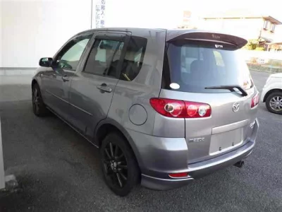 Mazda DEMIO  с аукциона в Японии