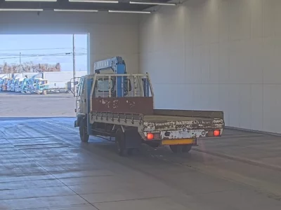 Isuzu FORWARD  с аукциона в Японии