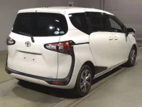 Toyota SIENTA лот № 246 оценка 3.5  с аукциона в Японии 1