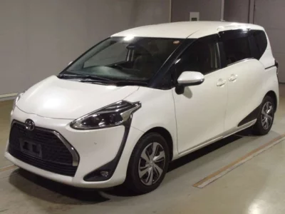 Toyota SIENTA  с аукциона в Японии