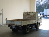 Nissan ATLAS лот № 1181 оценка 3  с аукциона в Японии 1