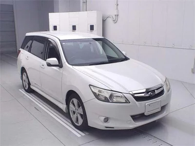 Subaru EXIGA  с аукциона в Японии