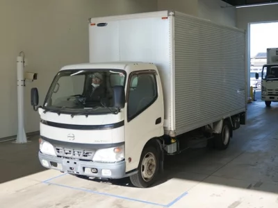 Hino DUTRO  с аукциона в Японии