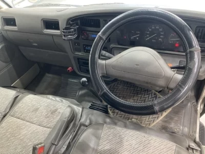 Nissan CARAVAN VAN  с аукциона в Японии