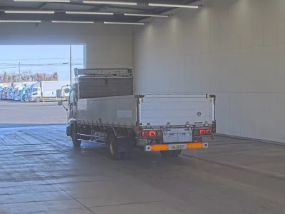 Isuzu FORWARD  с аукциона в Японии