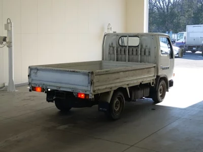 Nissan ATLAS  с аукциона в Японии