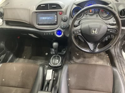 Honda FIT SHUTTLE  с аукциона в Японии