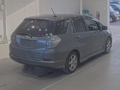 Honda FIT SHUTTLE  с аукциона в Японии