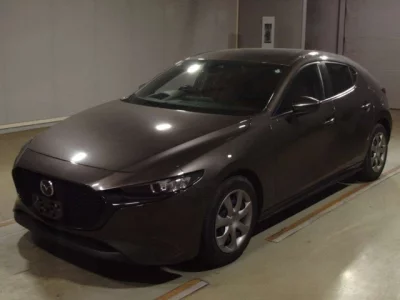 Mazda MAZDA3  с аукциона в Японии
