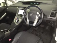 Toyota PRIUS PHV лот № 70019 оценка 3.5  с аукциона в Японии 2