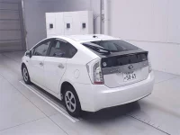 Toyota PRIUS PHV лот № 70019 оценка 3.5  с аукциона в Японии 1