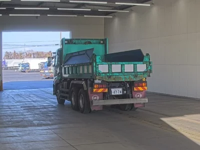 Nissan QUON  с аукциона в Японии