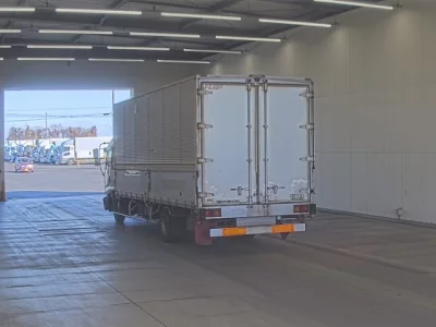 Isuzu FORWARD  с аукциона в Японии