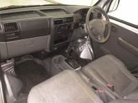 Mitsubishi MINICAB VAN лот № 70040 оценка 3.5  с аукциона в Японии 3