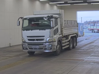 Mitsubishi SUPER GREAT  с аукциона в Японии