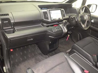 Honda STEP WAGON  с аукциона в Японии